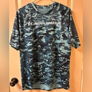 Men’s Under Armour Workout Shirt